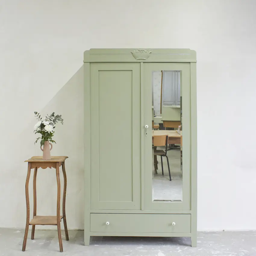 10943-1-Prachtige-houten-kast-in-Artisjok-kleur-Firma-Zoethout-00