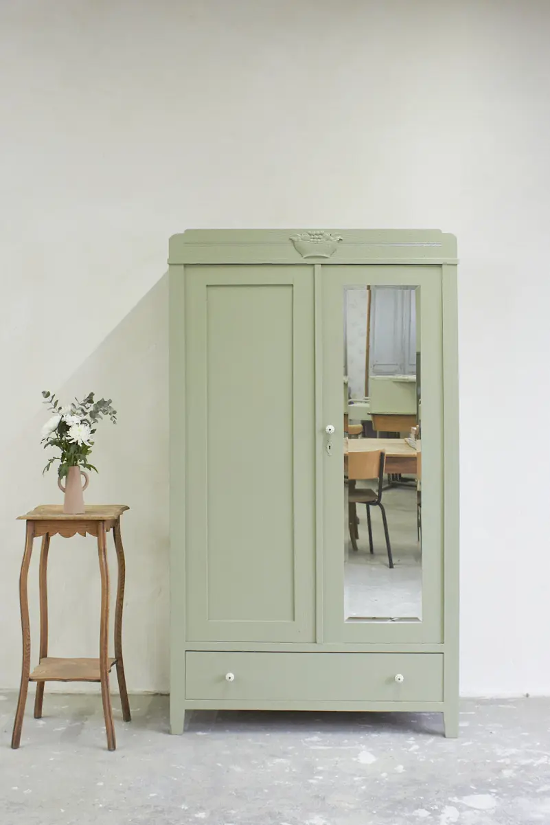 10943-1---Prachtige-houten-kast-in-Artisjok-kleur---Firma-Zoethout-02