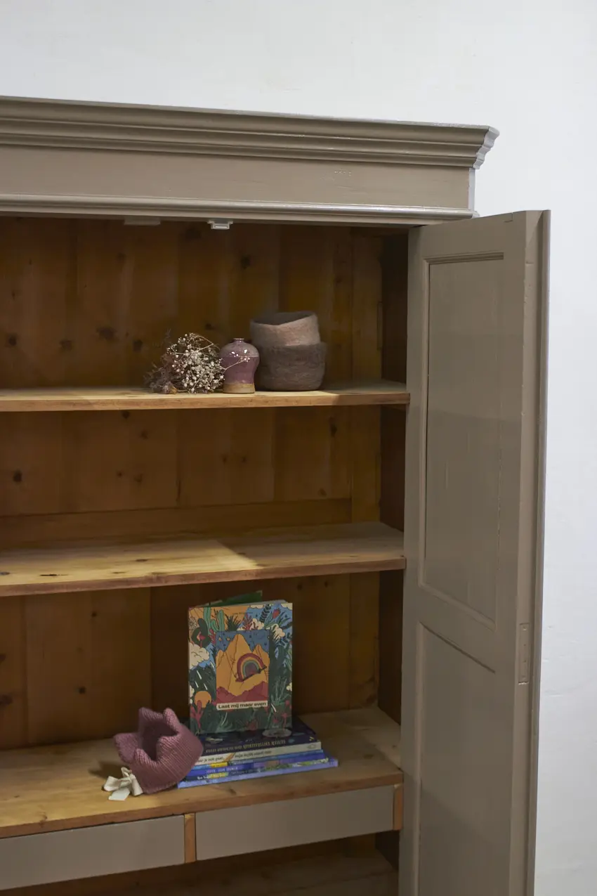 10938-1---Vintage-houten-spelletjes-kast-in-Hazel----Firma-Zoethout-011