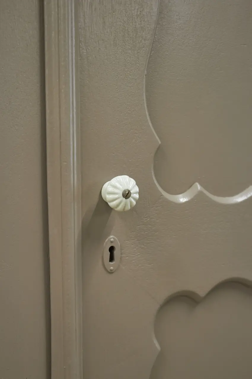 10938-1---Vintage-houten-spelletjes-kast-in-Hazel----Firma-Zoethout-09