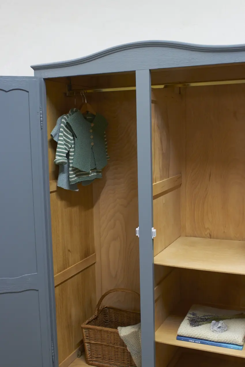 10978-1---Demontabele-kledingkast-in-Bron-kleur---Firma-Zoethout-011