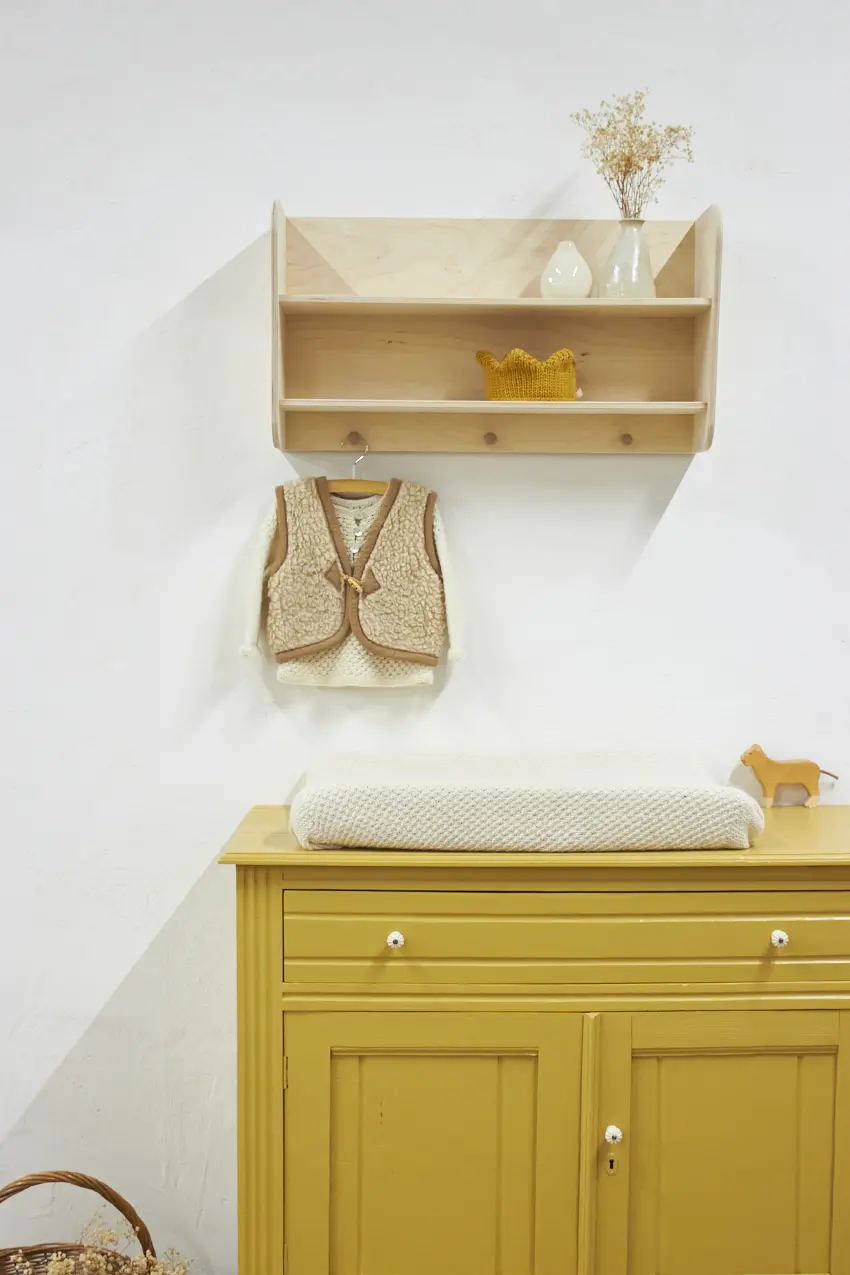 2538-1---Vintage-commode-in-Saffraan---Firma-Zoethout-05