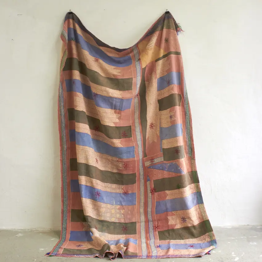 maj008---Grote-deken-kantha-fine-quilt---Firma-Zoethout-00