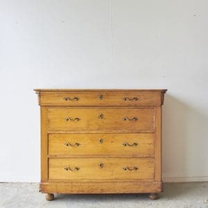 vintage lade commode