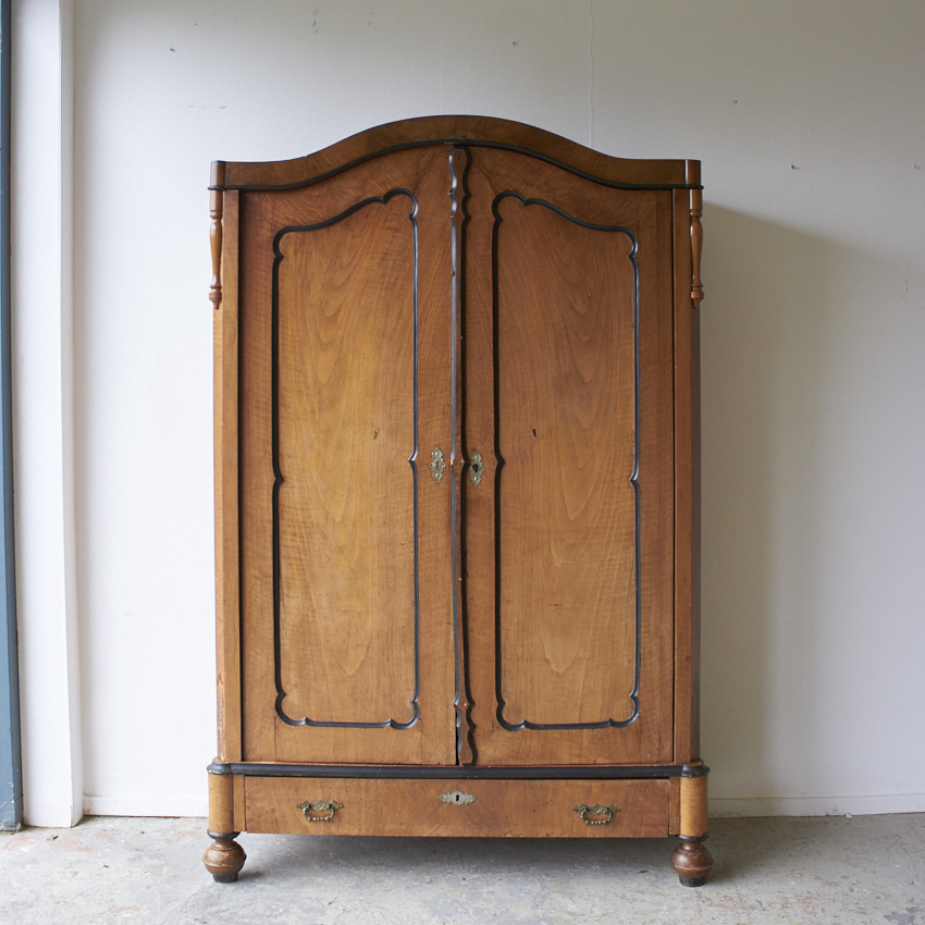 10810-Vintage-demontabele-kinderkamer-kledingkast-Firma-Zoethout-0
