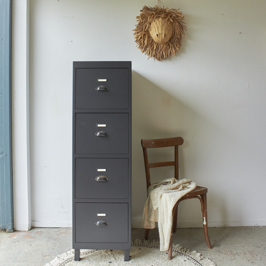 10824-Lockerkast-in-de-kleur-Kraai-Firma-Zoethout-00
