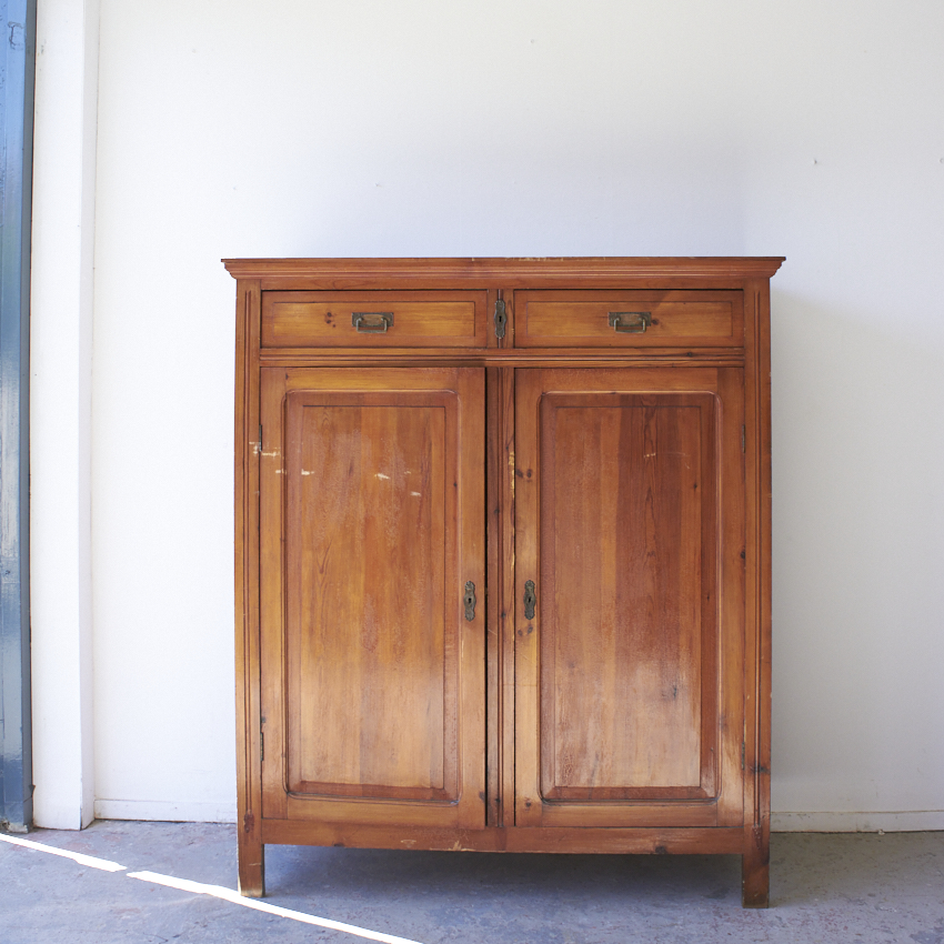 10871-Prachtige-vintage-meidenkast-Firma-Zoethout