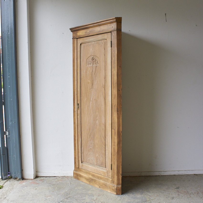 10883-Vintage-unniek-hoek-kast-Firma-Zoethout