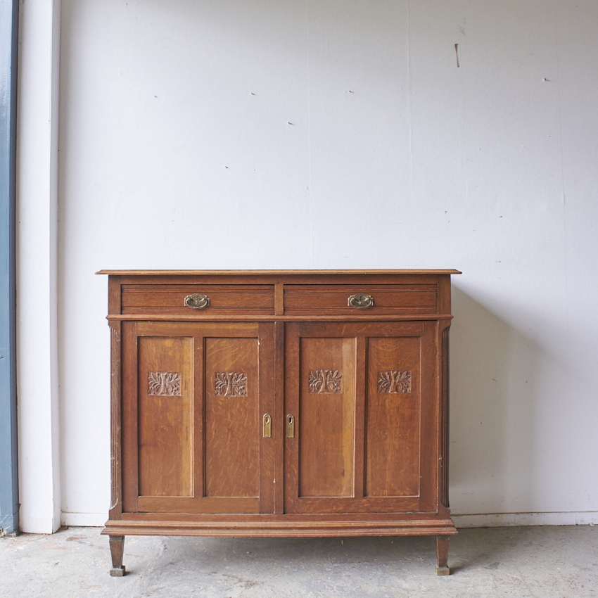 2564-Vintage-commode-of-en-buffetkast-Firma-Zoethout