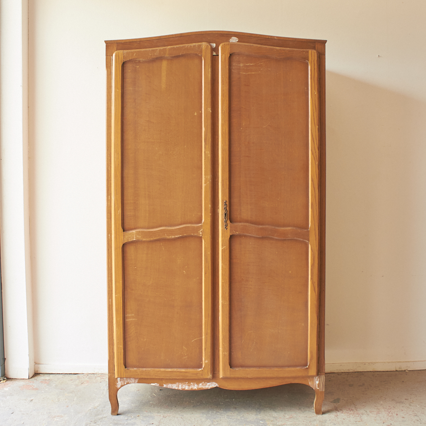 10907-Demontabele-sierlijke-kinderkamer-kleding-kast-Firma-Zoethout-00