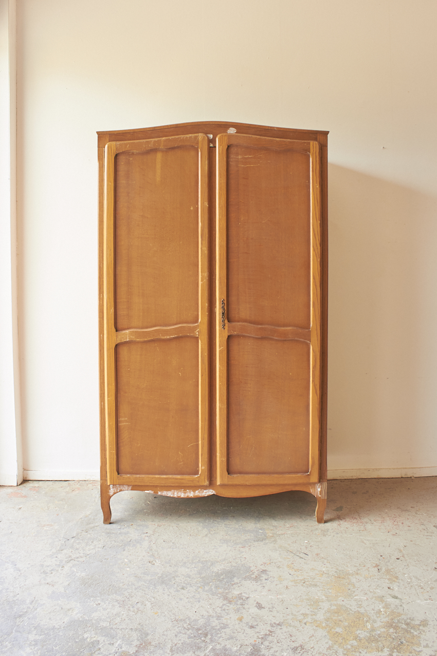 10907---Demontabele-sierlijke-kinderkamer-kleding-kast---Firma-Zoethout-01