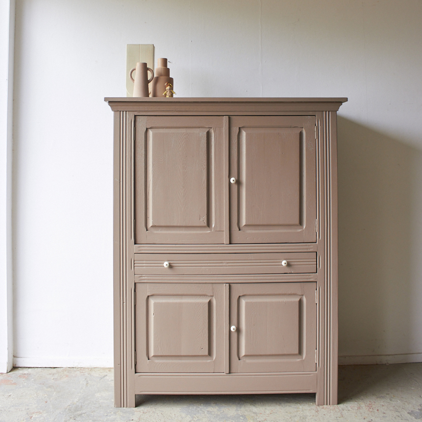 10854-1-Vintage-speelgoedkast-in-Hazel-kleur-Firma-Zoethout-00