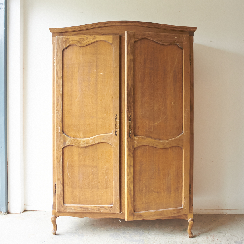 0927-Demontabele-sierlijke-kleding-kast-Firma-Zoethout-00