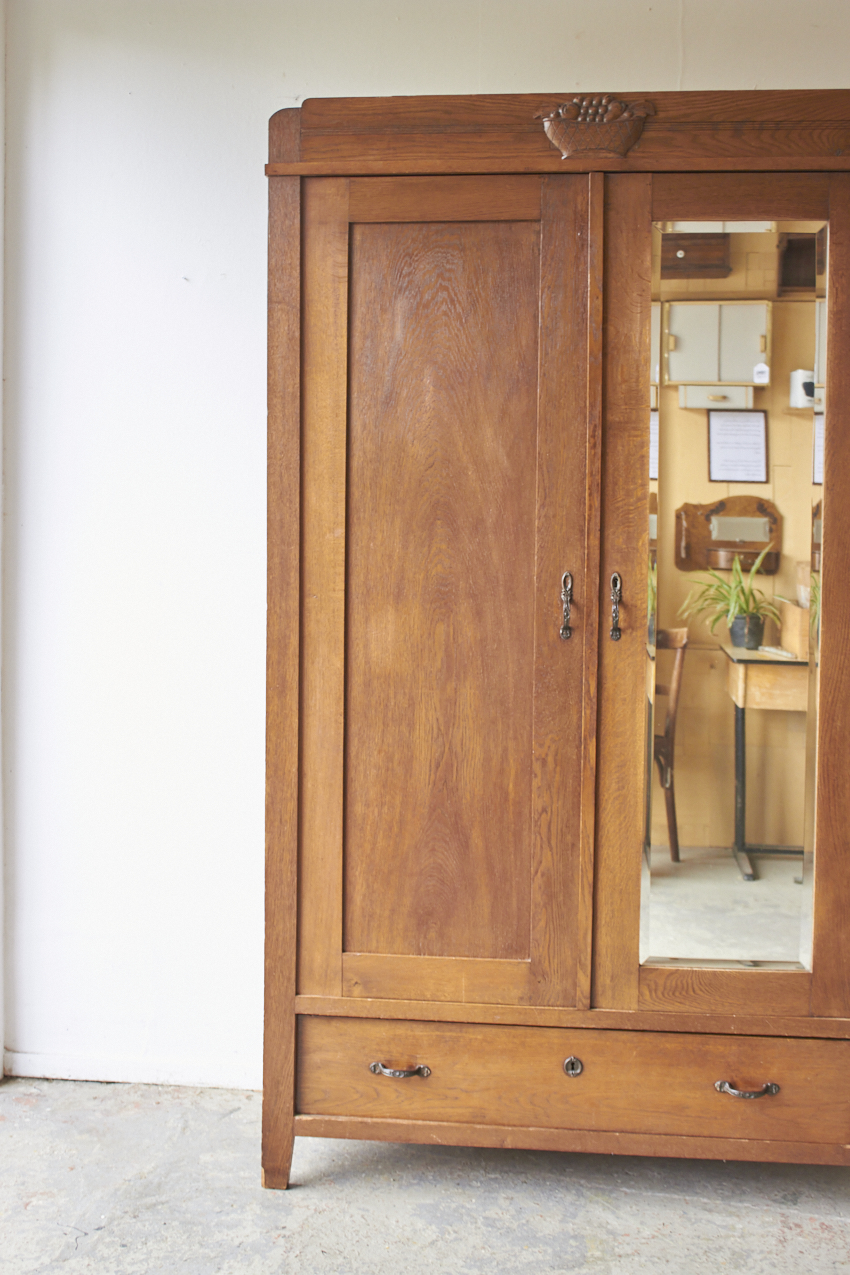 10943--vintage-tweedeurs-spiegelkast-firma-zoethout-010