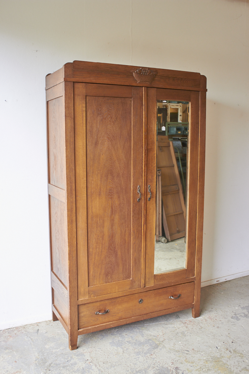 10943--vintage-tweedeurs-spiegelkast-firma-zoethout-02