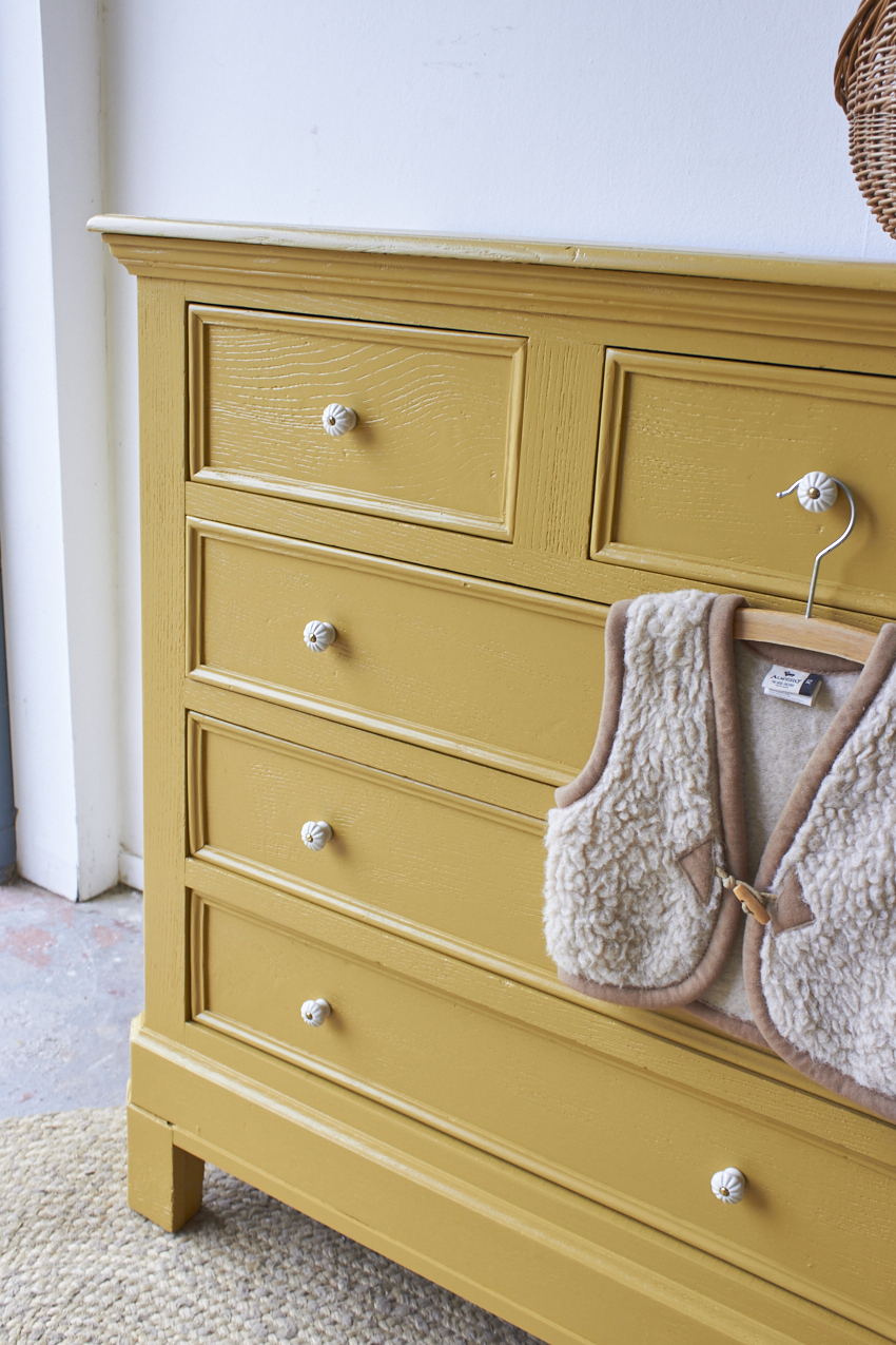 2559-1---Vintage-lade-commode-in-Saffraan-kleur---Firma-Zoethout-10