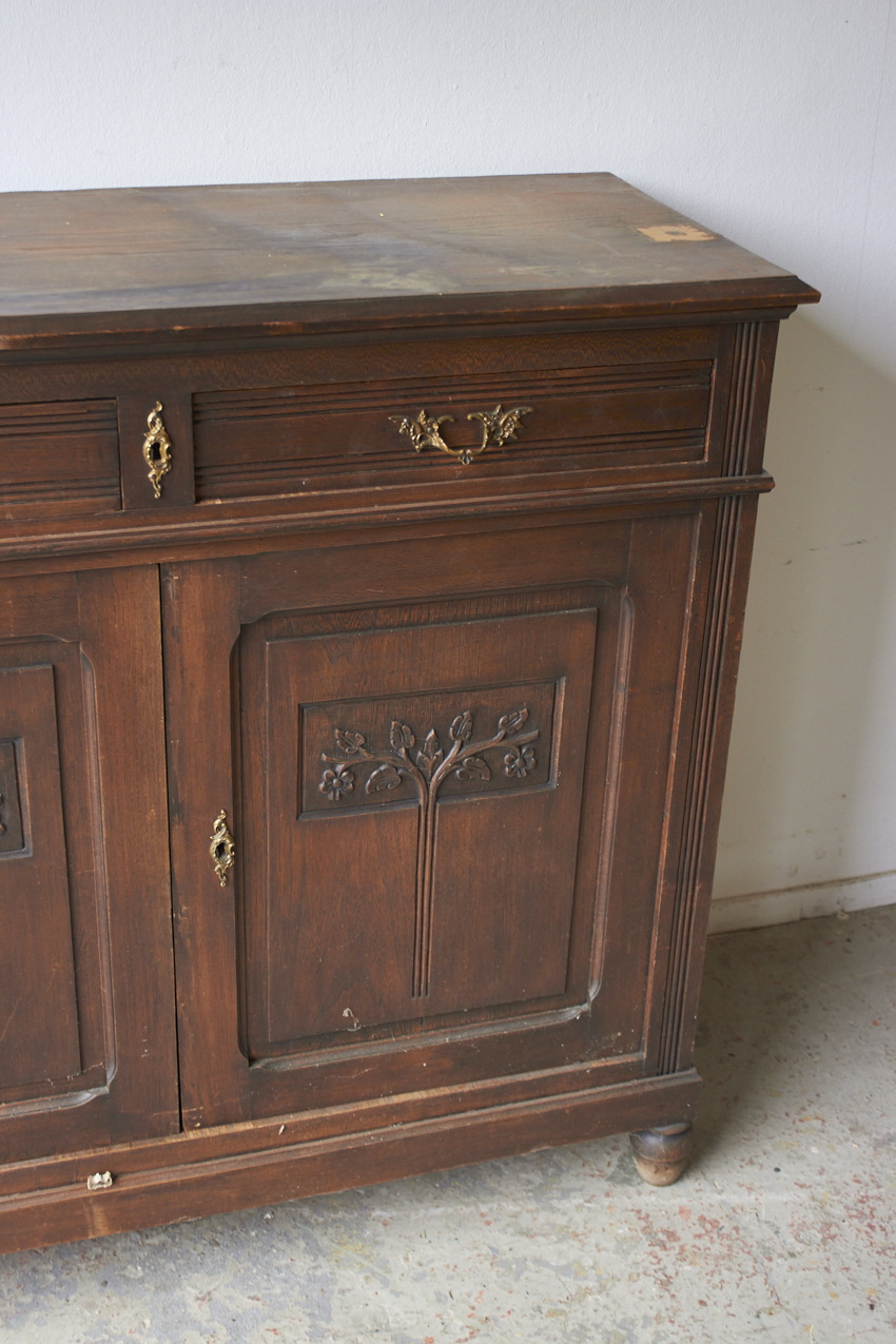 2575--klassieke-vintage-commode-met-houtsnijwerk-Firma-Zoethout--09