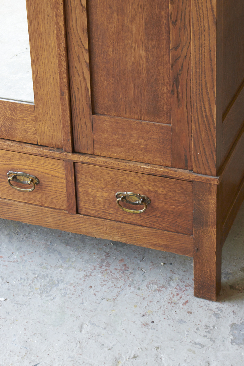 10948---Demontabele-drie-deurs-spiegelkast e---Firma-Zoethout-011