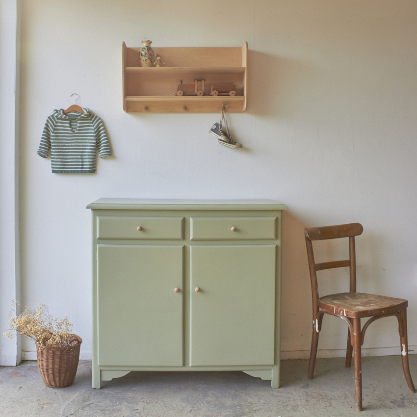 2569-1-Retro-meubel-in-Artisjok-Firma-Zoethout-00