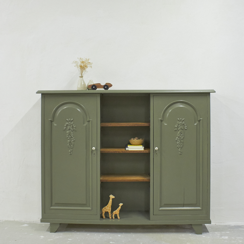 10692 vintage houten speelgoed kast