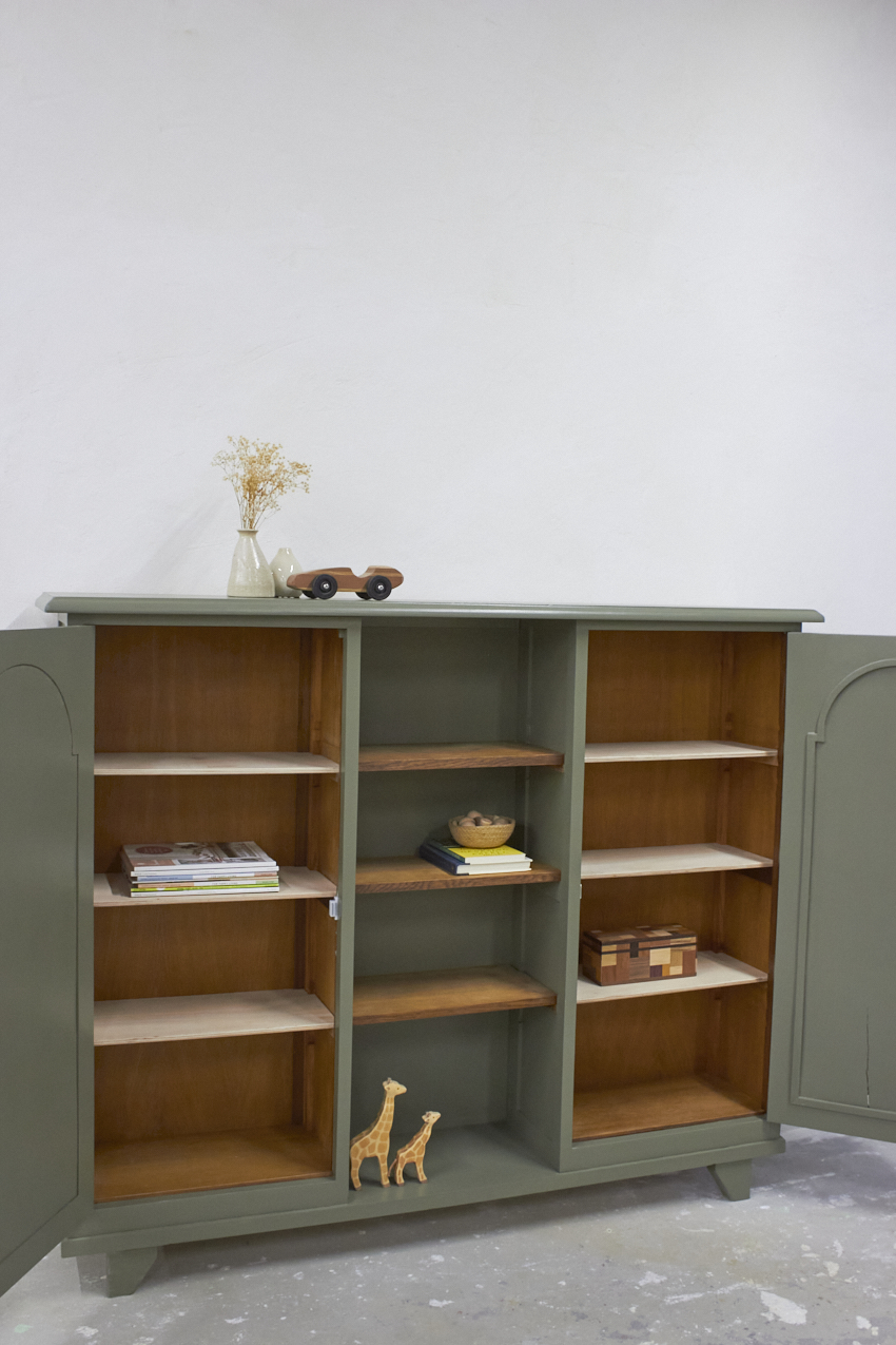 10692---Vintage-houten-speelgoed-kast---Firma-Zoethout-09