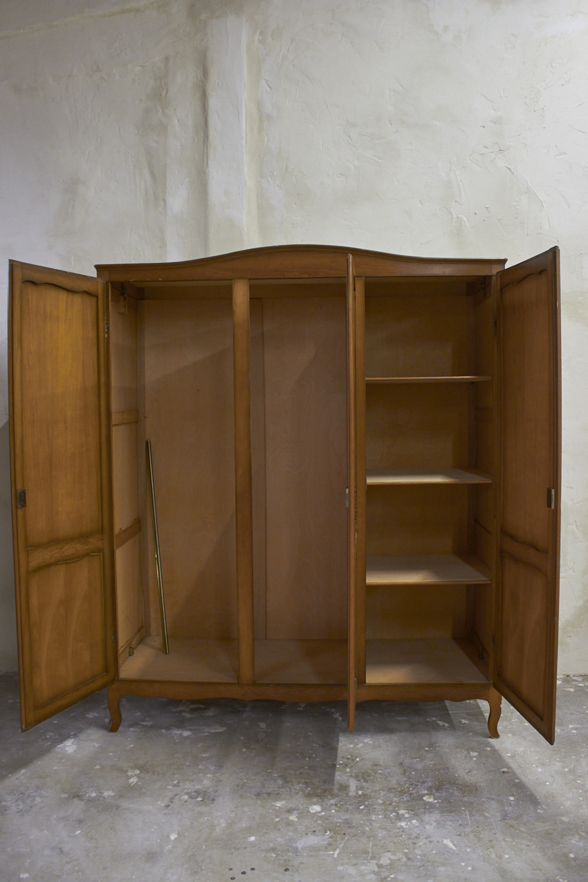 10955---Vintage-demontabele-kast-met-drie-deuren---Firma-Zoethout-011