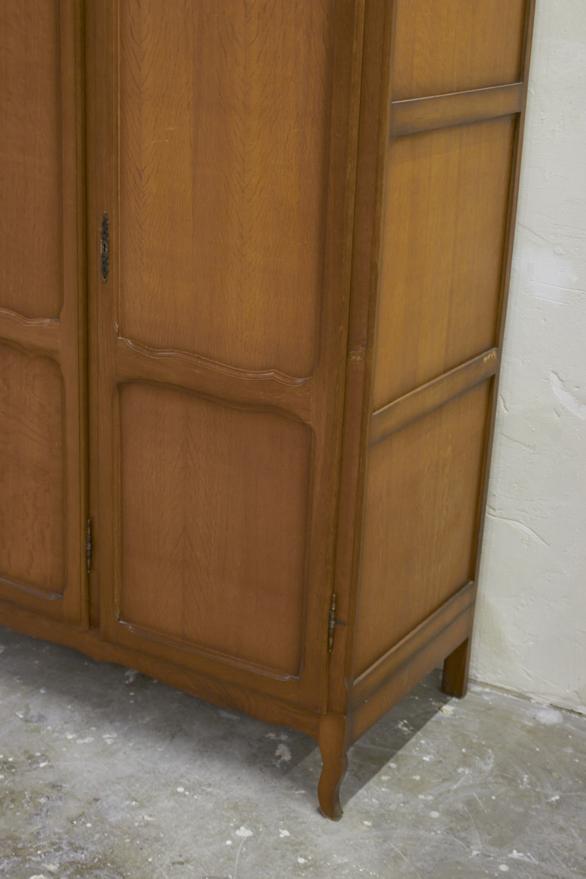 10955---Vintage-demontabele-kast-met-drie-deuren---Firma-Zoethout-06