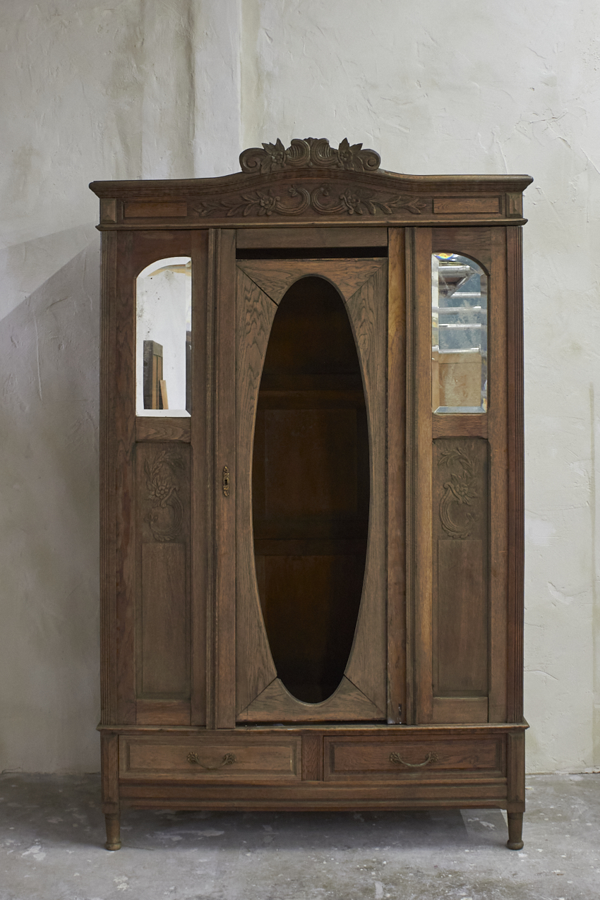 10957---Vintage-demontabele-sierlijke-kast---Firma-Zoethout-01