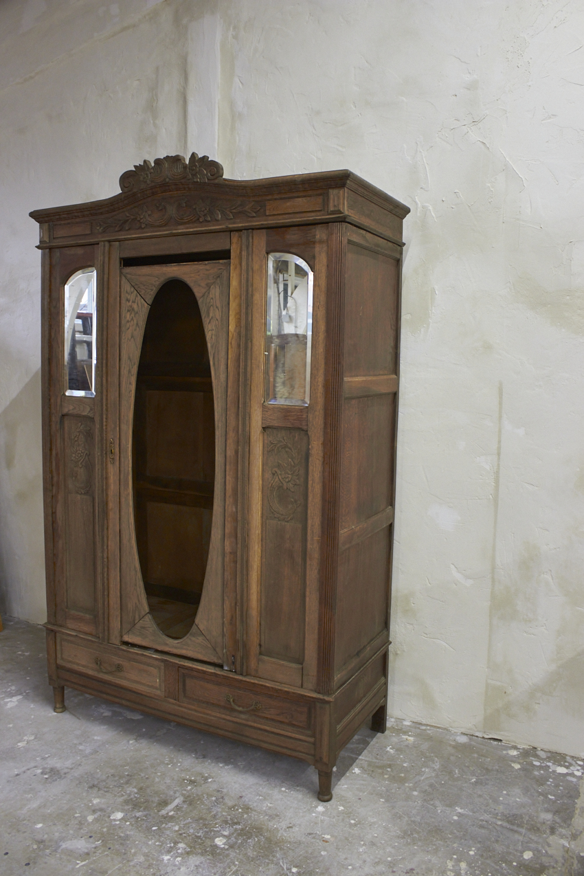 10957---Vintage-demontabele-sierlijke-kast---Firma-Zoethout-02