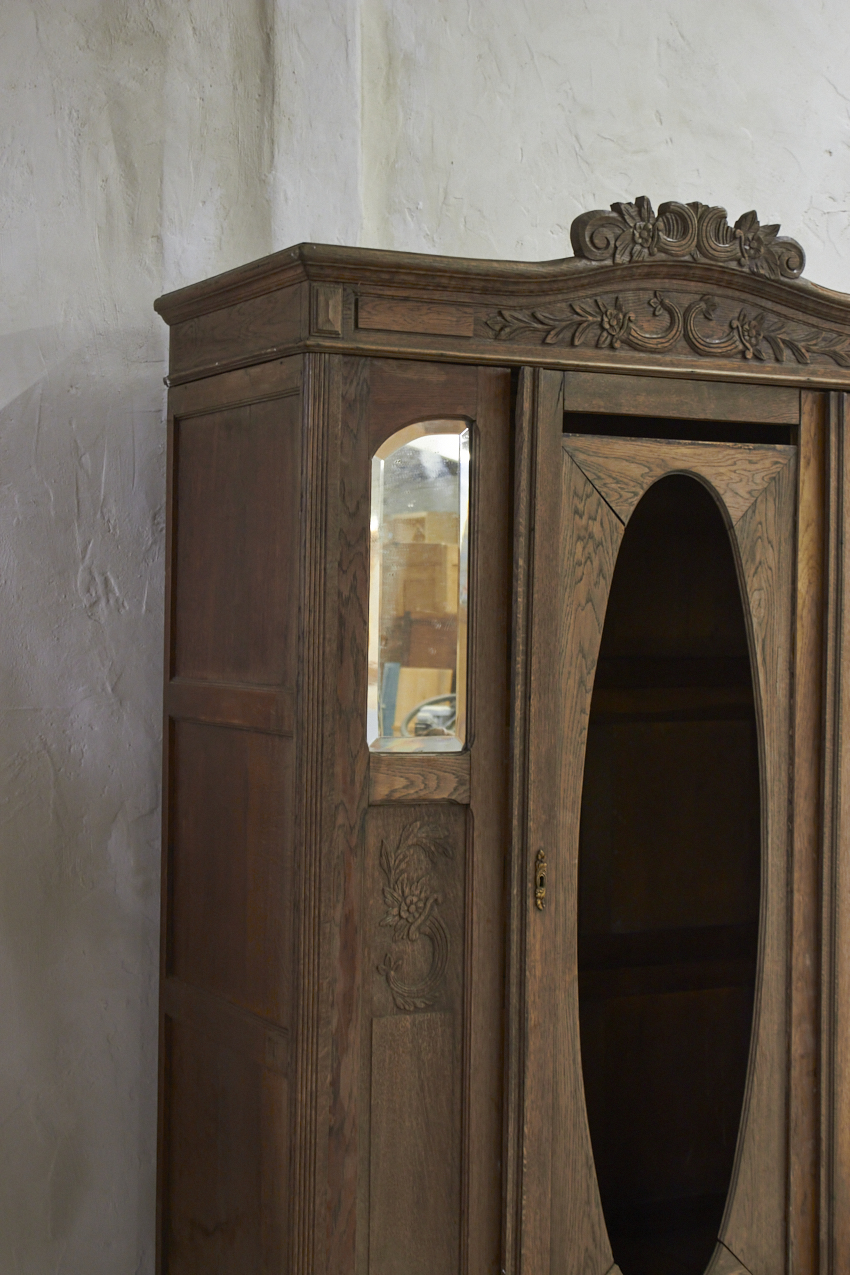 10957---Vintage-demontabele-sierlijke-kast---Firma-Zoethout-06