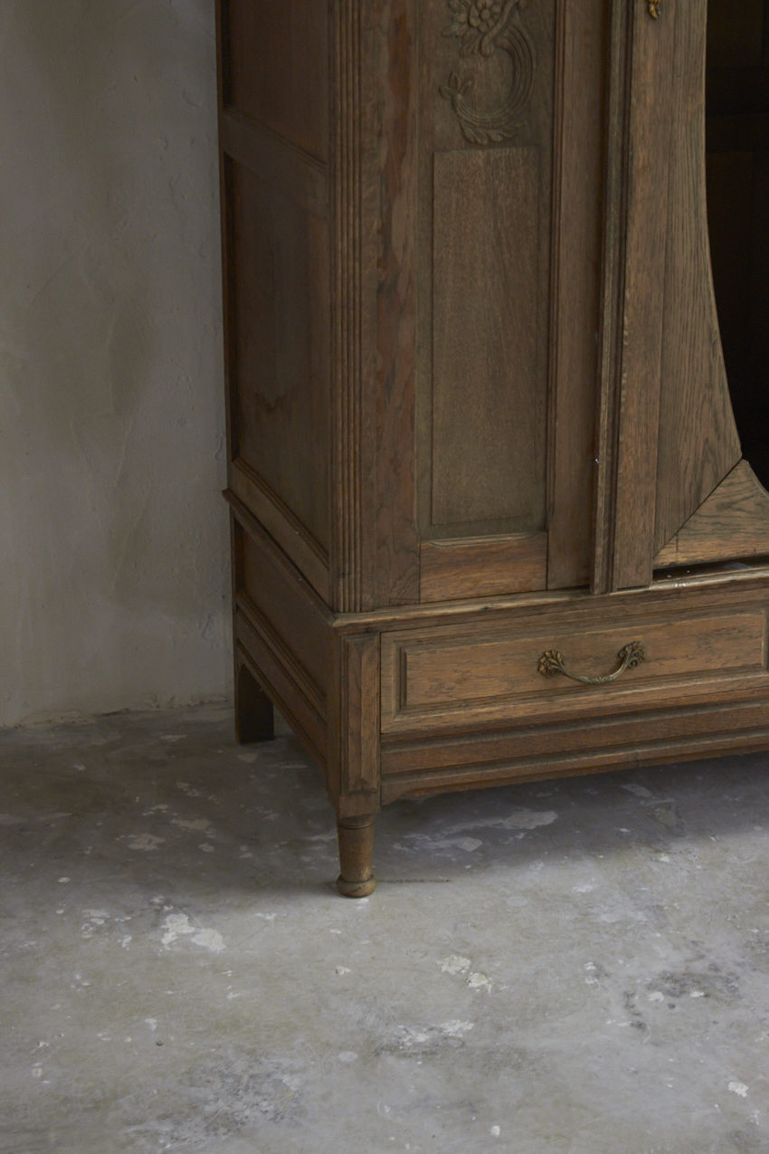 10957---Vintage-demontabele-sierlijke-kast---Firma-Zoethout-08