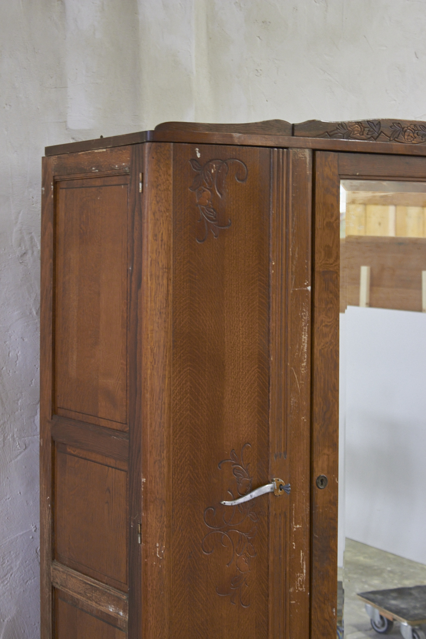 10963---Vintage-demontabele-kinderkamer-kleding-kast---Firma-Zoethout-04