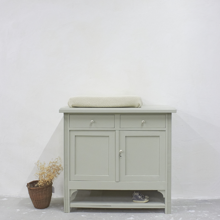 2571-1-Vintage-commode-in-Voorjaar-kleur-Firma-Zoethout-00