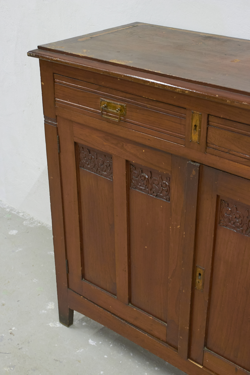 2587---Vintage-houten-commode-met-houtsnijwerk---Firma-Zoethout-05