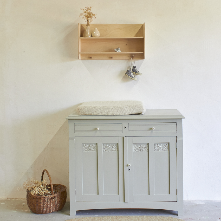 2587-1-Vintage-houten-commode-in-de-kleur-Voorjaar-Firma-Zoethout-01