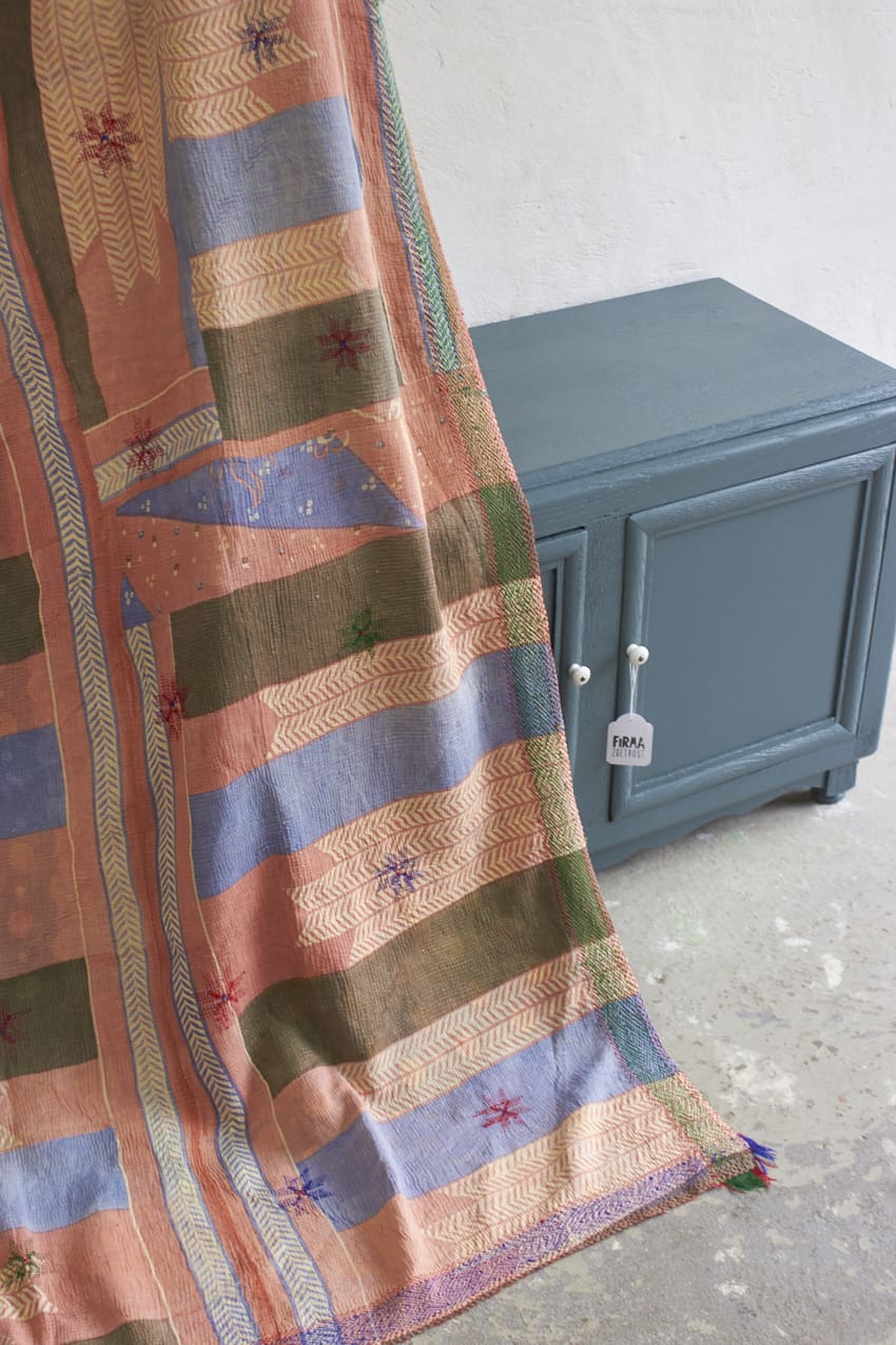 maj008---Grote-deken-kantha-fine-quilt---Firma-Zoethout-010