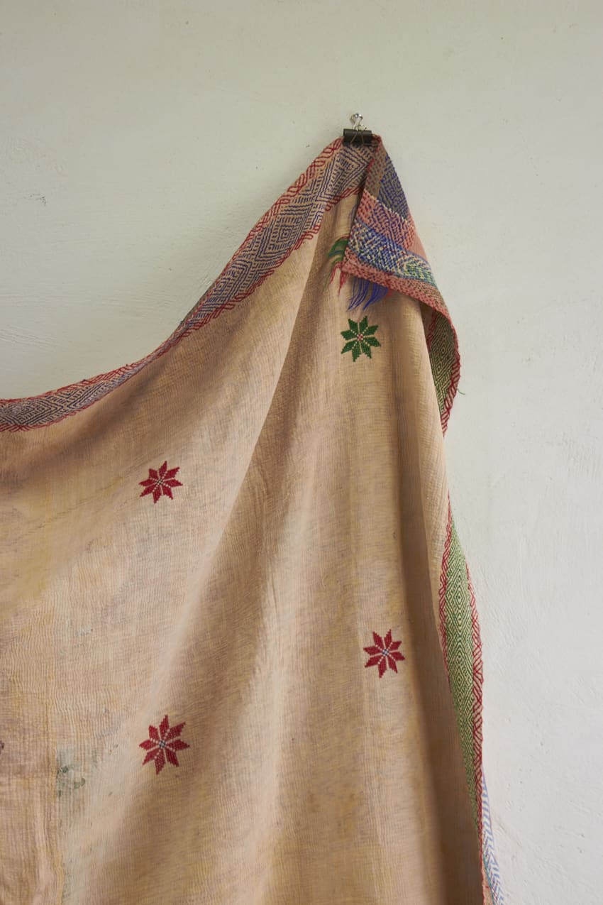 maj008---Grote-deken-kantha-fine-quilt---Firma-Zoethout-014