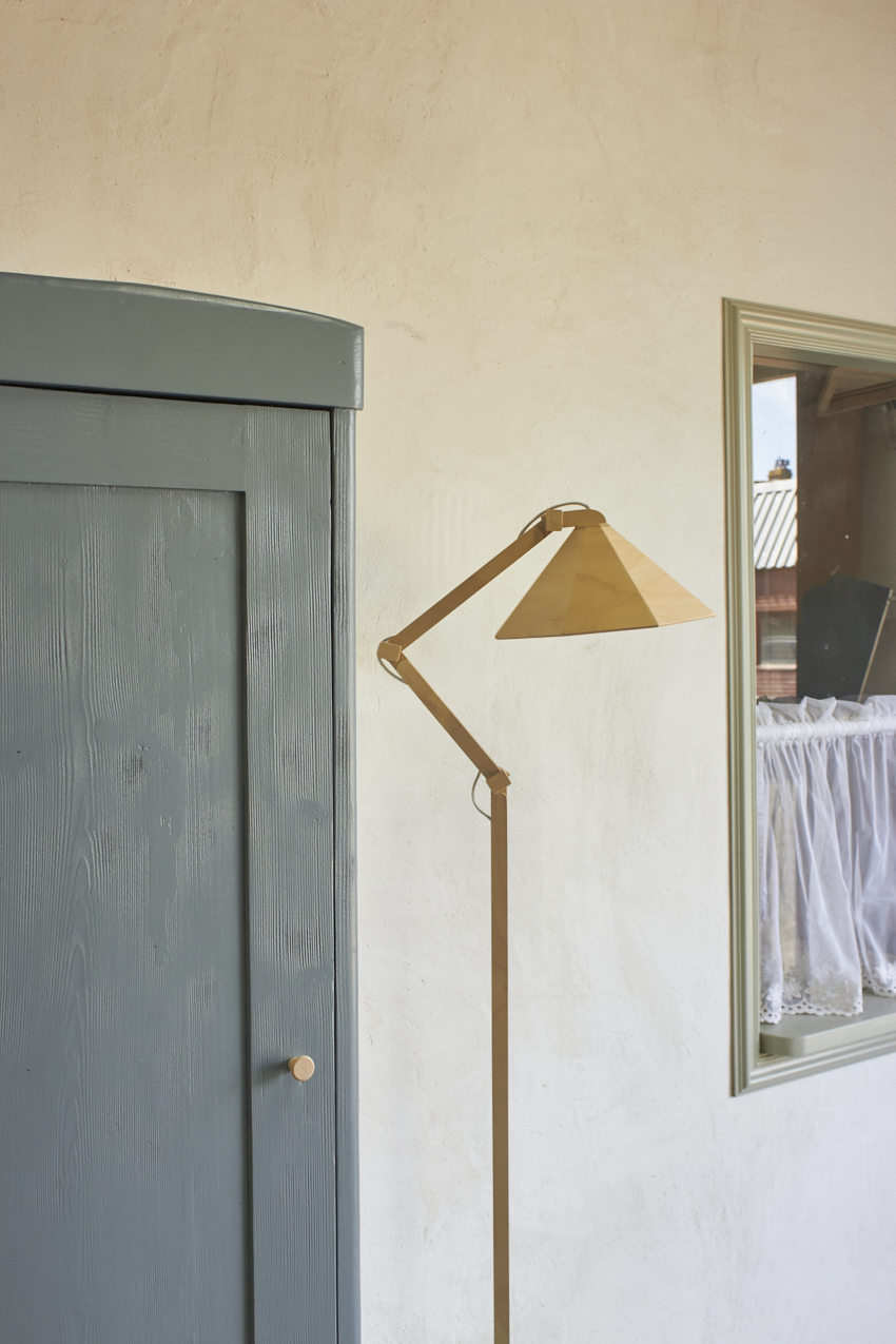 11016---vintage-meubel-in-Bron-kleur---Firma-Zoethout-011