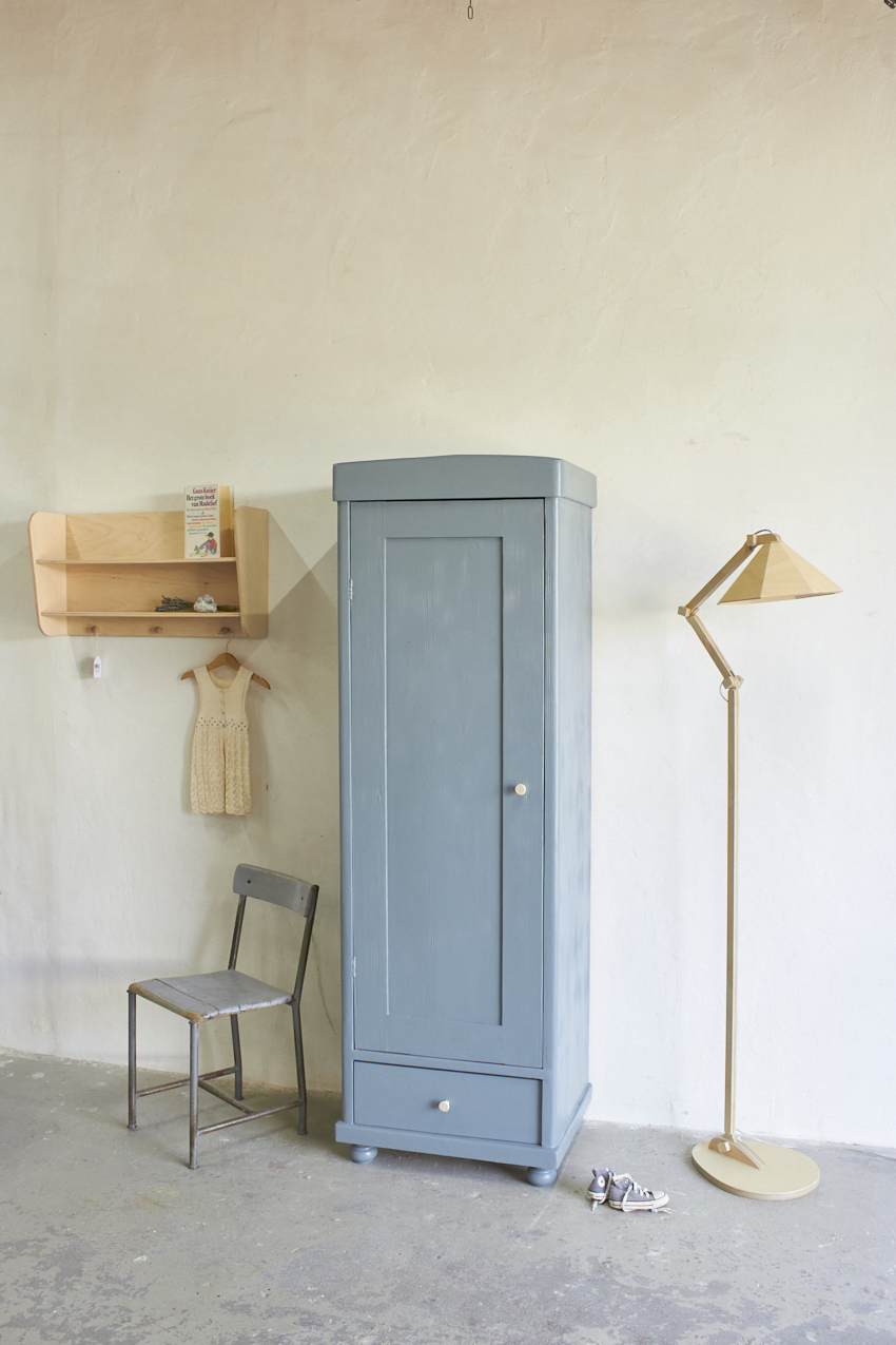 11016---vintage-meubel-in-Bron-kleur---Firma-Zoethout-02