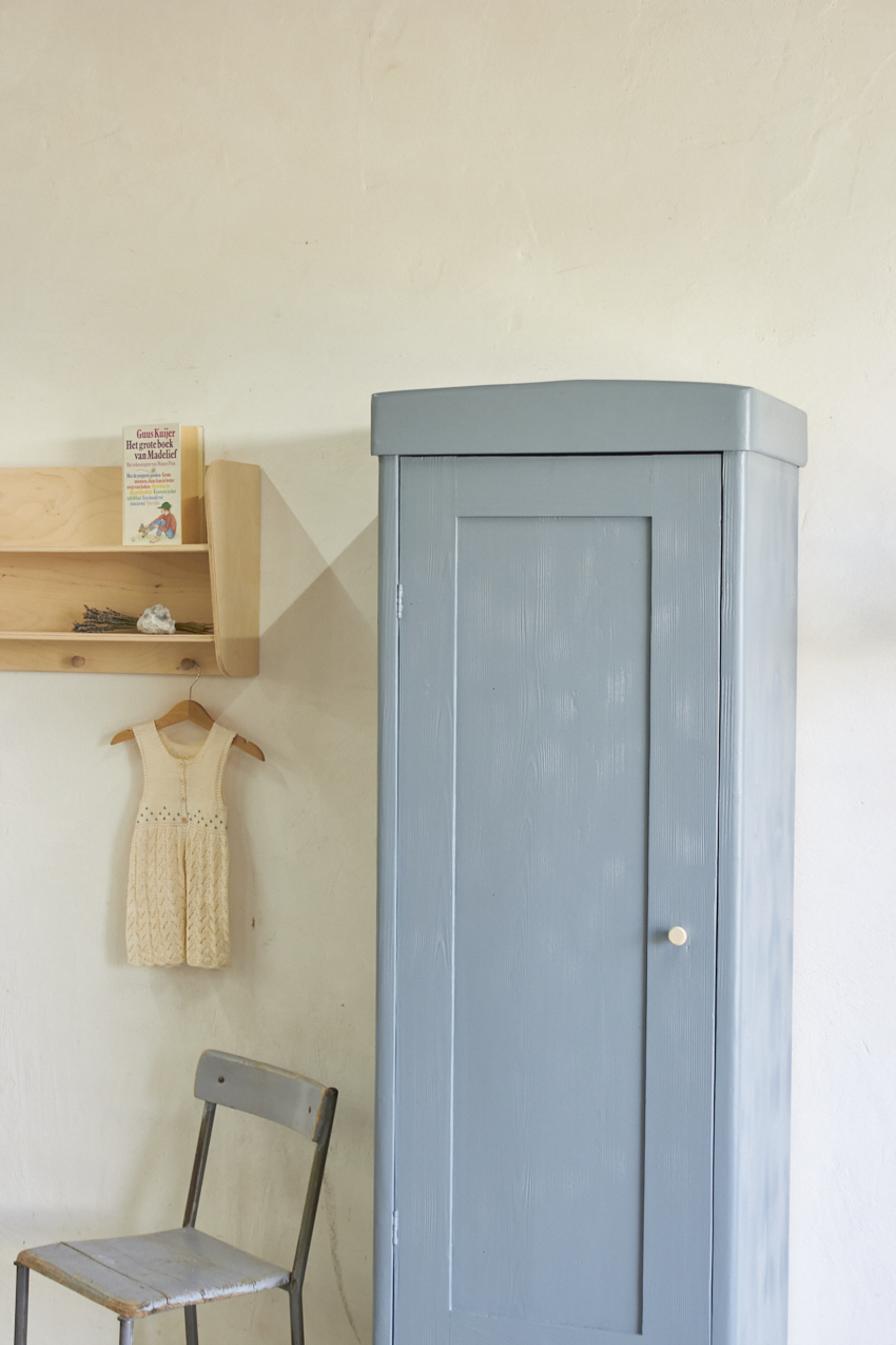 11016---vintage-meubel-in-Bron-kleur---Firma-Zoethout-03