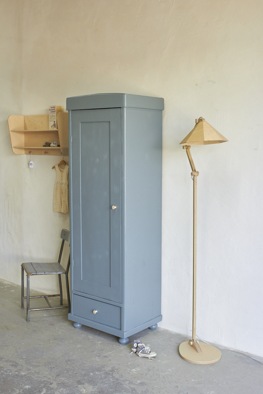 11016---vintage-meubel-in-Bron-kleur---Firma-Zoethout-05