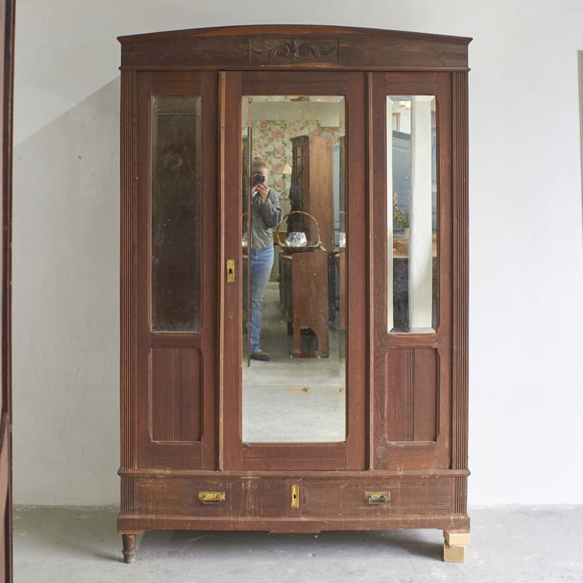 11026 vintage demontabele kast met spiegeldeuren