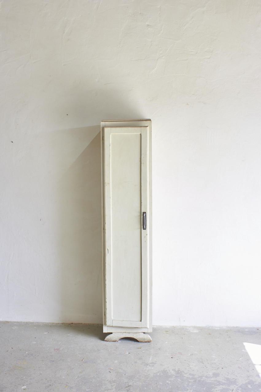 11040---Retro-kast-met-1-deurs---Firma-Zoethout-01