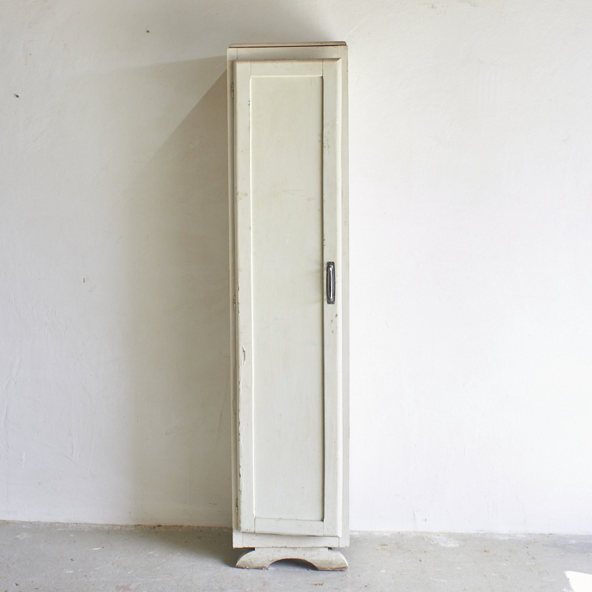 11040---Retro-kast-met-1-deurs---Firma-Zoethout-02