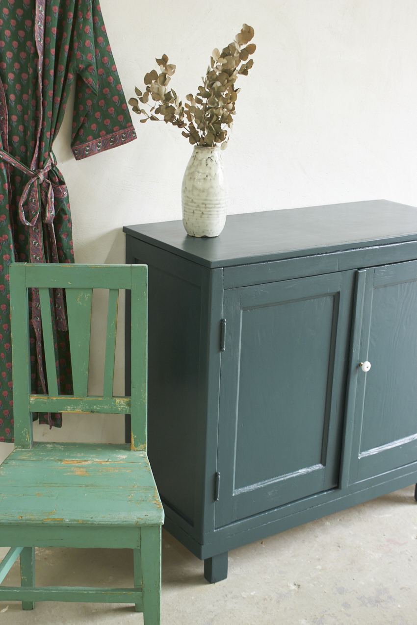 2604---Vintage-commode-in-Amazone-kleur---Firma-Zoethout-010