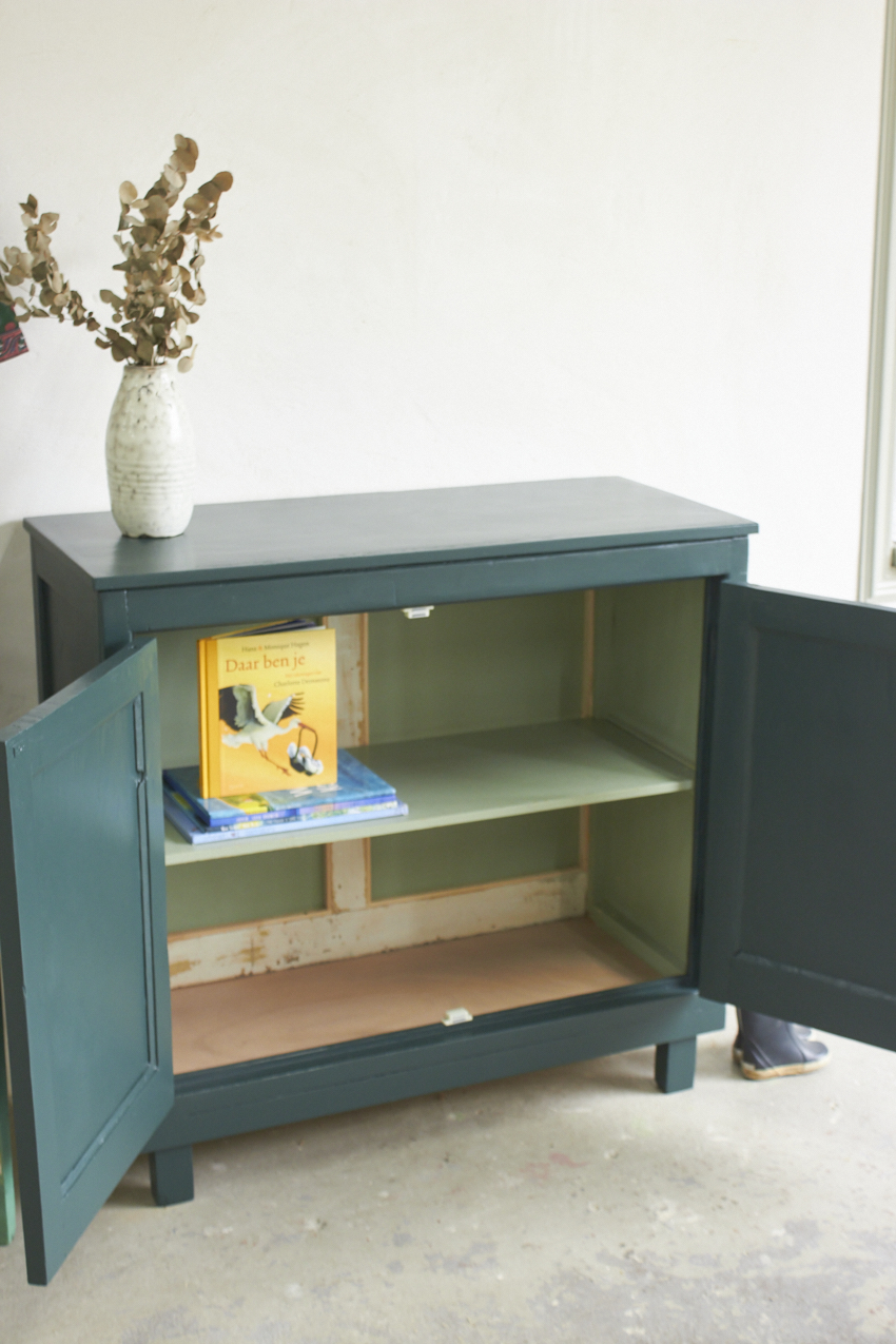 2604---Vintage-commode-in-Amazone-kleur---Firma-Zoethout-012