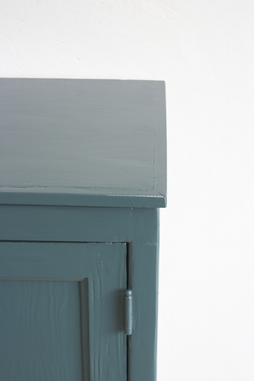2604---Vintage-commode-in-Amazone-kleur---Firma-Zoethout-07