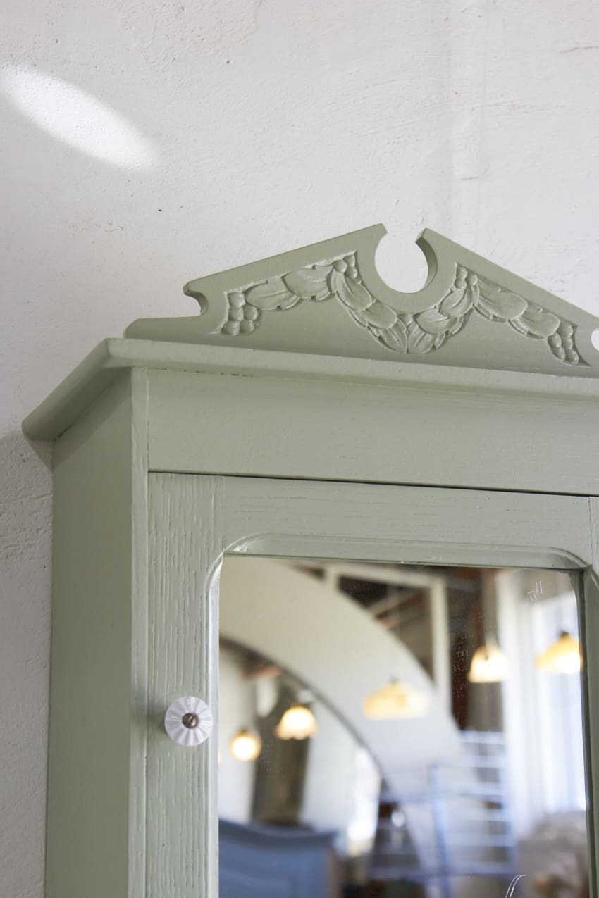 6268--vintage-groen-hangkastje--03