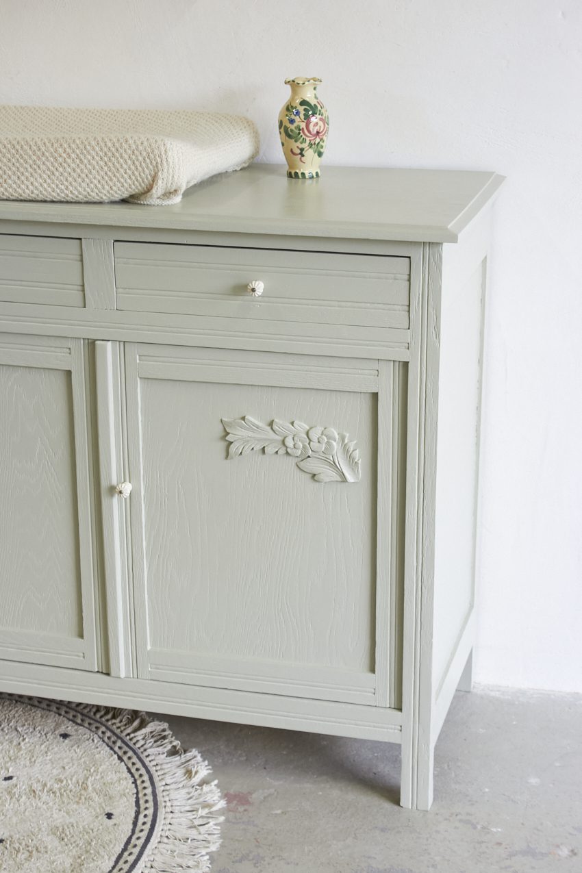 10975-1---Vintage-buffetkast-en-of-commode-in-Voorjaar-kleur---Firma-Zoethout-019