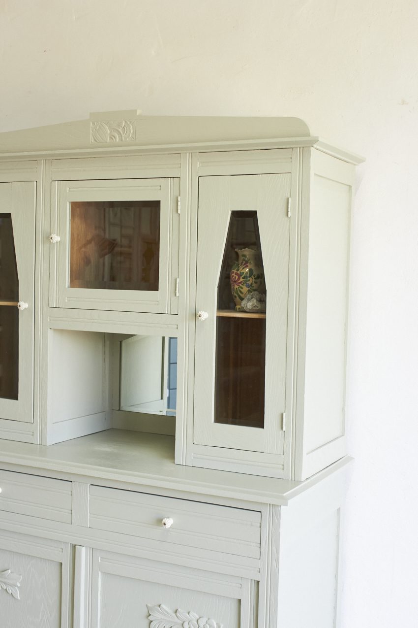 10975-1---Vintage-buffetkast-en-of-commode-in-Voorjaar-kleur---Firma-Zoethout-06